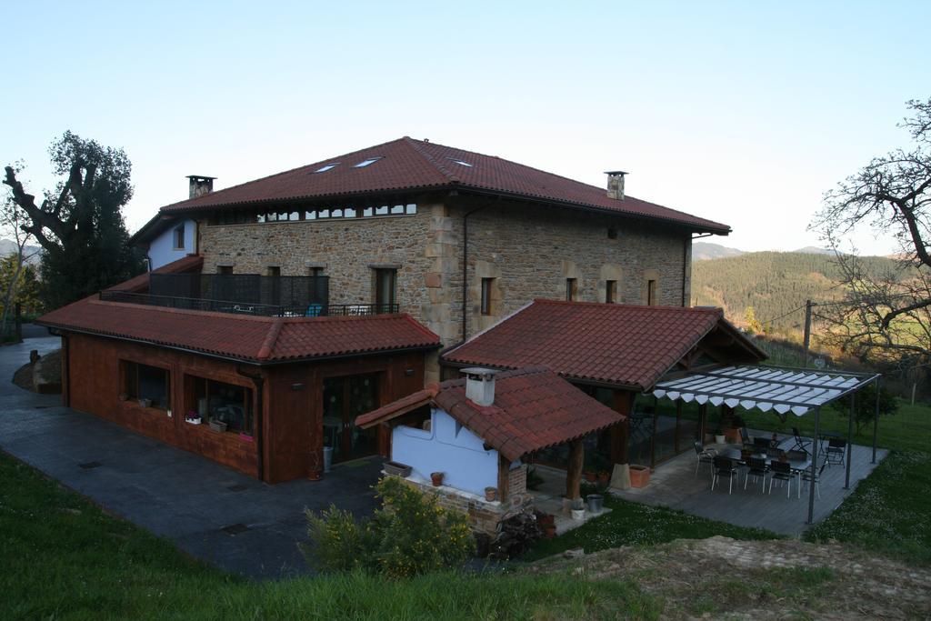 Hotel Urune Мухика Экстерьер фото